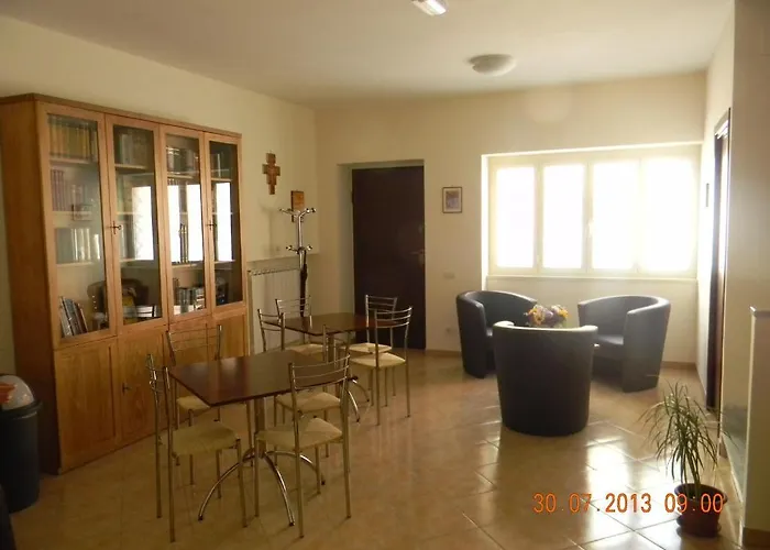 Casa Per Ferie Beato Rosaz 4*