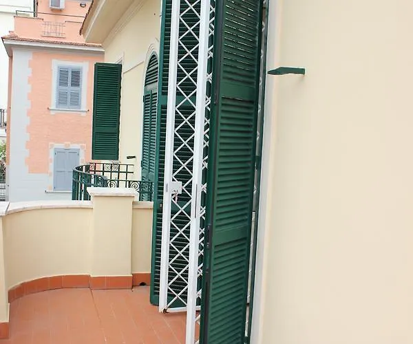 Casa Per Ferie Beato Rosaz 4*